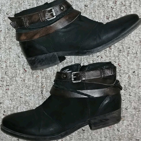 Miz Mooz Dublin suede ankle boot - Picture 1 of 14